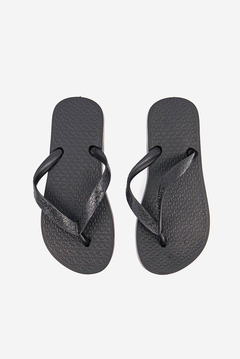 Ipanema Kid Boys Brand Logo Strap Textured Footbed Slippers, Black  - Image 4