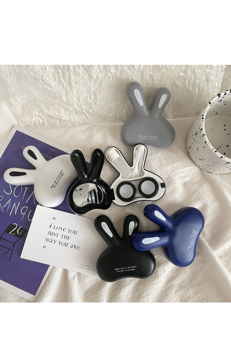 دارك هورس حافظة عدسات لاصقة محمولة بتصميم أرنب لطيف مكونة من 4 قطع مع مرآة وحافظة للعدسات اللاصقة وصندوق للعناية بها - Image 2