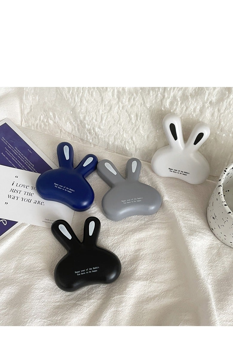 دارك هورس حافظة عدسات لاصقة محمولة بتصميم أرنب لطيف مكونة من 4 قطع مع مرآة وحافظة للعدسات اللاصقة وصندوق للعناية بها - Image 3