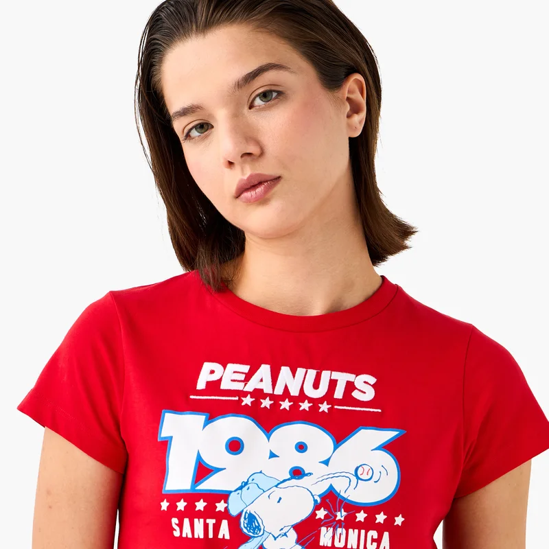 SP Characters Peanuts Snoopy Print Crew Neck T-shirt with Short Sleeves