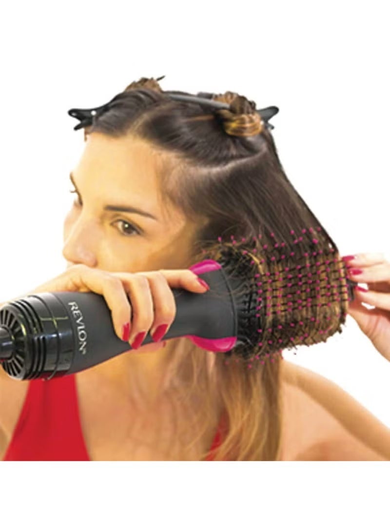 Revlon One Step Hair Dryer And Volumizer, 1100 Watts, Oval Brush Design, 2 heat setting plus cool setting - RVDR5222 - Image 4