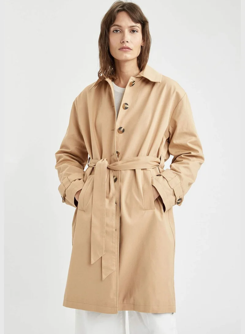 ديفاكتو Woman Regular Fit Trenchcoat