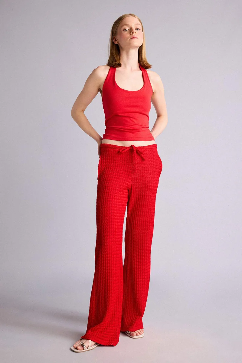 ديفاكتو Wide Leg Regular Waist Crinkle Trousers