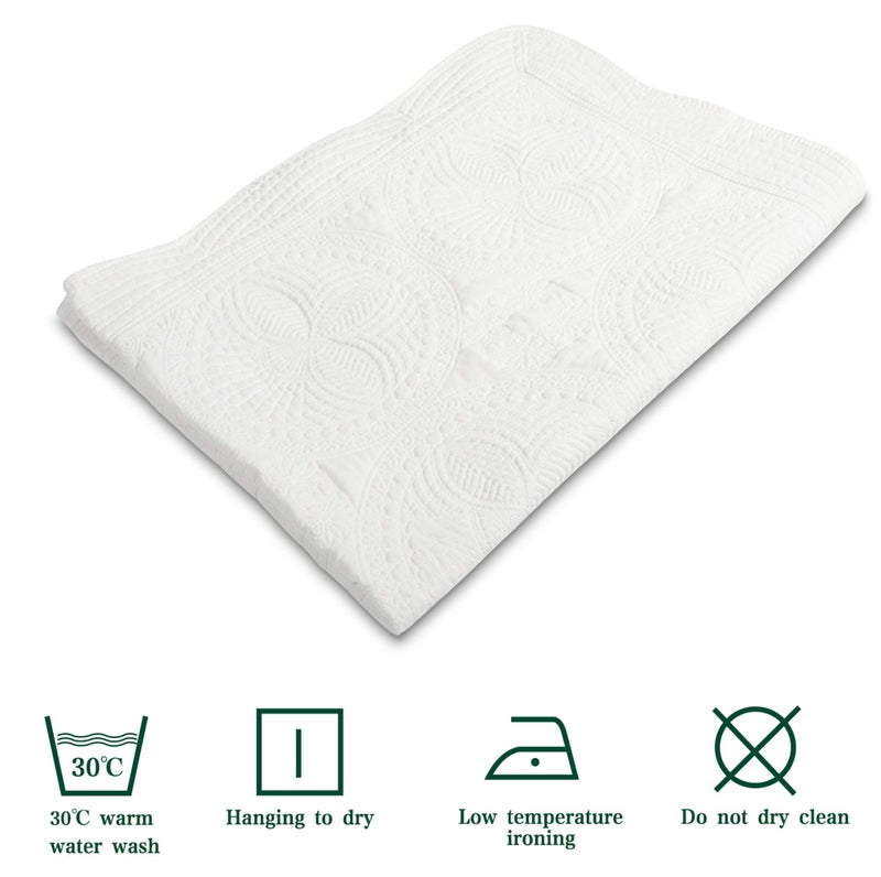MONOBLANKS Baby Quilt Personlized Monogram Lightweight Embossed Scalloped Throw Blanket Four Seasons (White) - Image 3