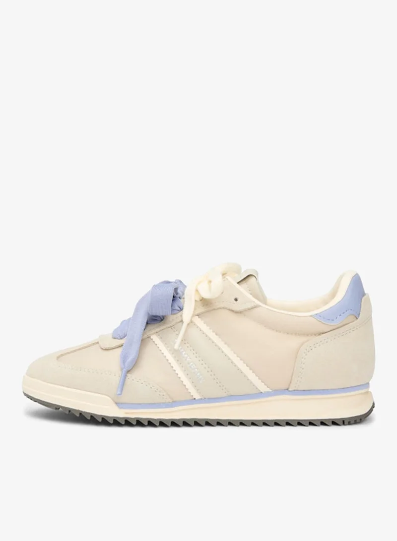 Casual Low Top Sneakers