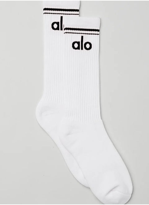 Dry Cushion Throwback Sock Moisture-Wicking, Breathable, and Durable Socks for Comfort and Performance