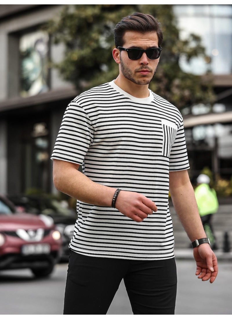 Crew Neck Single Pocket Striped T-Shirt - Black - pzsku/Z17AA68A65450FA827E0EZ/45/_/1741199594/7df8817f-352a-497a-a975-adadefc739c7