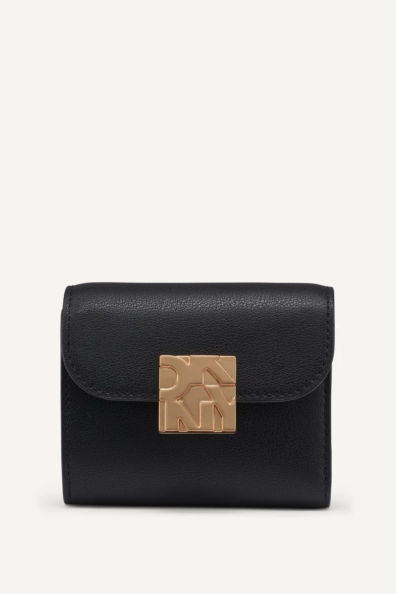 د ك ن ي Darci Small Wallet