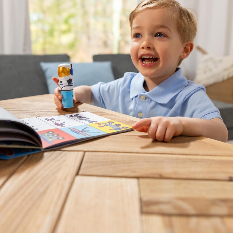 Melissa & Doug ملصقات ميليسا ودوج!™ دفتر نشاط مكون من 24 صفحة وطابع ملصقات، 300 ملصق، لعبة فنية وحرفية قابلة للجمع - رائد فضاء - معتمد من مجلس إدارة الغابات - Image 5