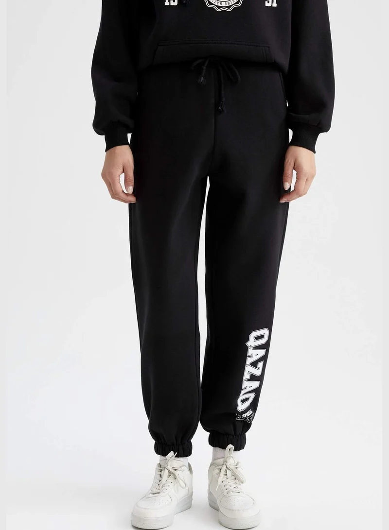 ديفاكتو Woman Loose Fit Knitted Trousers