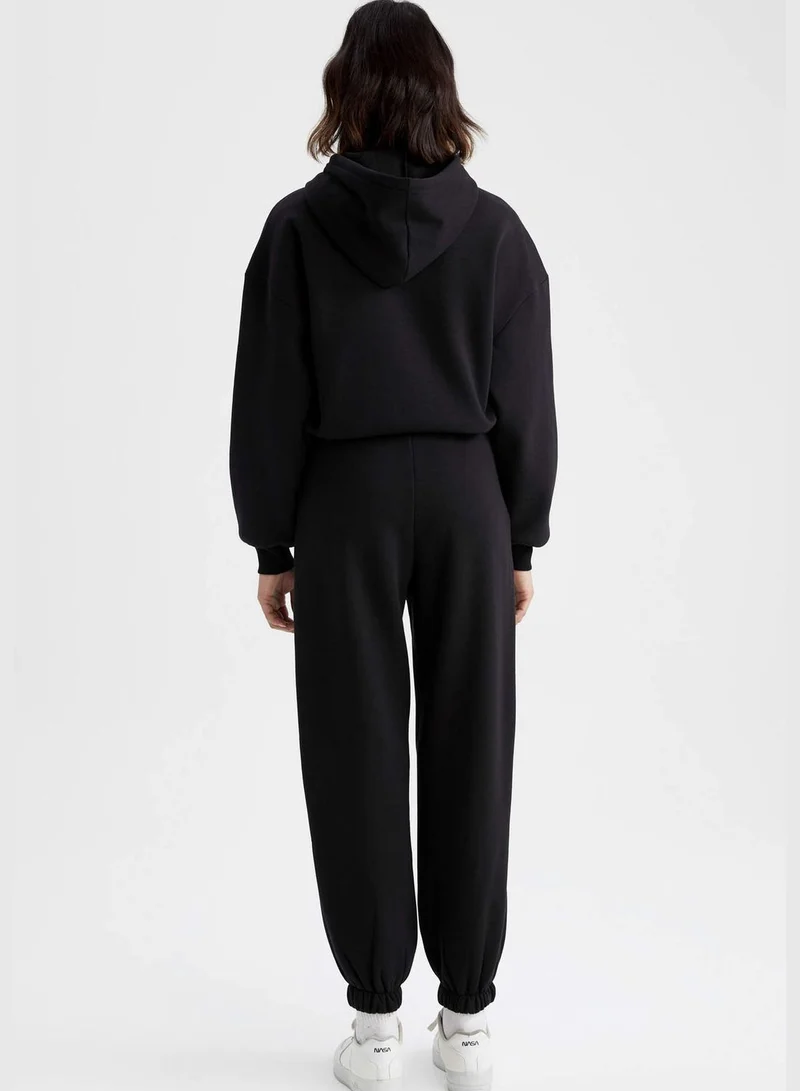 ديفاكتو Woman Loose Fit Knitted Trousers