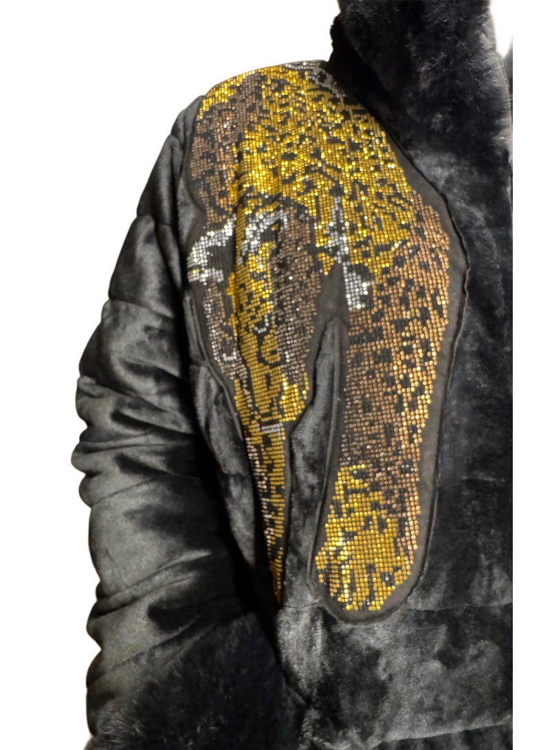 A heavy, thick padded faux fur coat for winter, size Large - Image 3