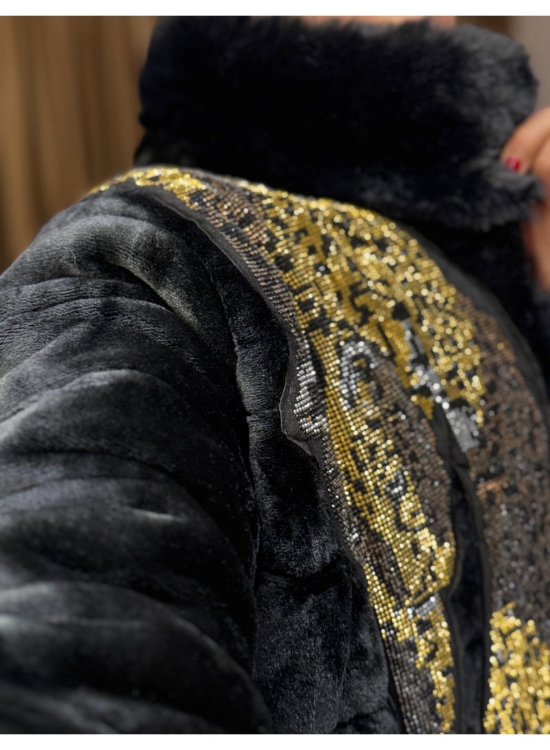 A heavy, thick padded faux fur coat for winter, size Large - Image 4