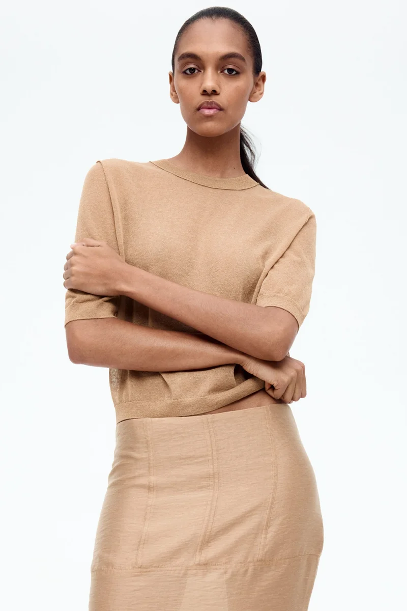 اتش اند ام بلوزة من نسيج شفاف محبوك