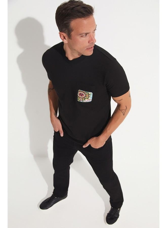 جون تيشيرت رجالي مطبوع أسود - Image 1