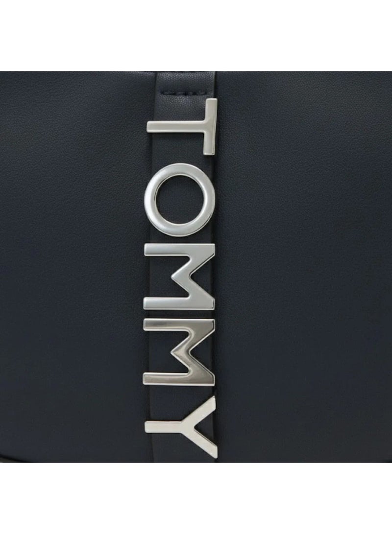 Tommy Hilfiger Denim Tommy Hilfiger Navy Women Shoulder Bag Aw0Aw16510 - Image 3