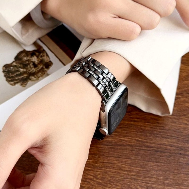 Rose Golden Rhinestone Metal Band For Women Apple Watch 42 44 45 49mm - Image 2