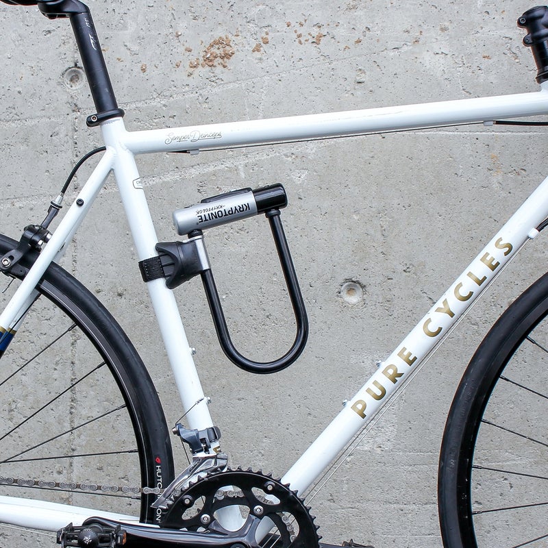 كريبتونيت Kryptonite Kryptolok Mini-7 Bike U-Lock شديد التحمل مضاد للسرقة دراجة U Lock 12.7 مم تكبل مع دعامة تثبيت ومفاتيح قفل أمان عالي للدراجات والدراجات البخارية - Image 5