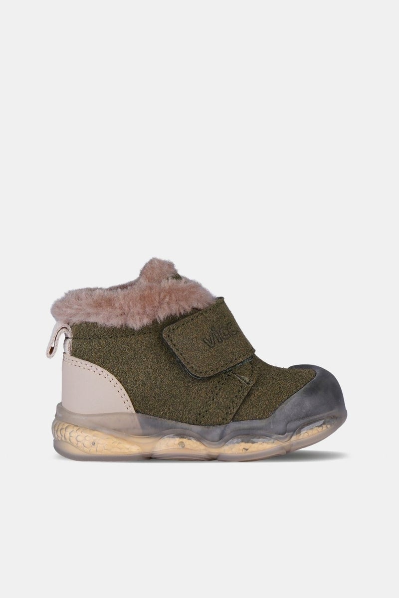 VICCO 19-25 Number Lighted Furry Winter Anatomical Children's Boots - Image 1