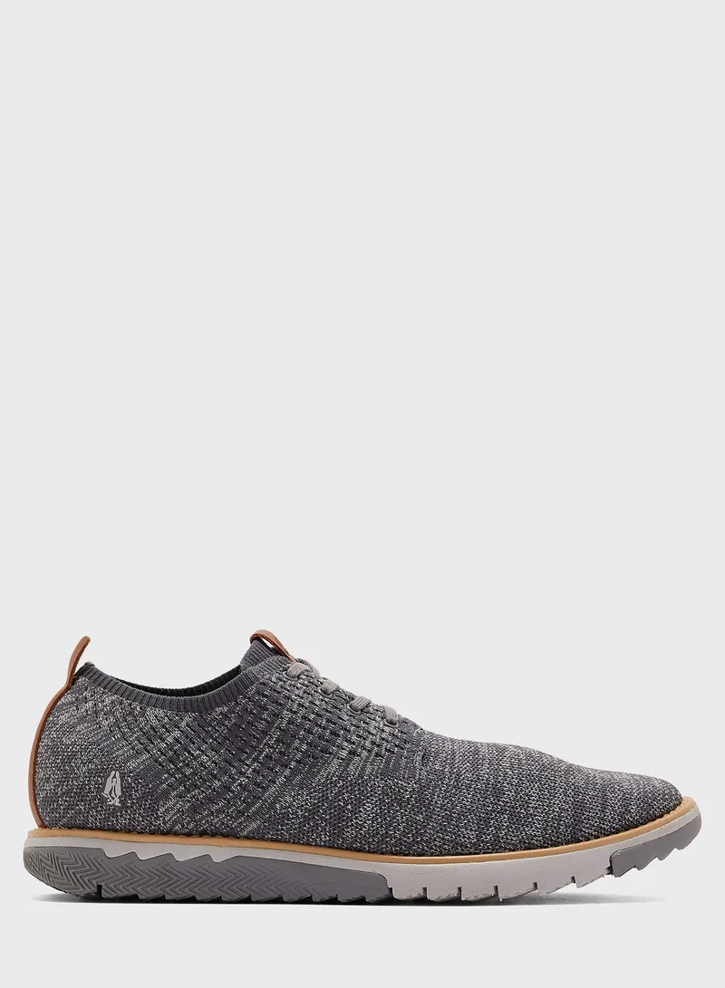 هاش بابيز Casual Low Top Sneakers