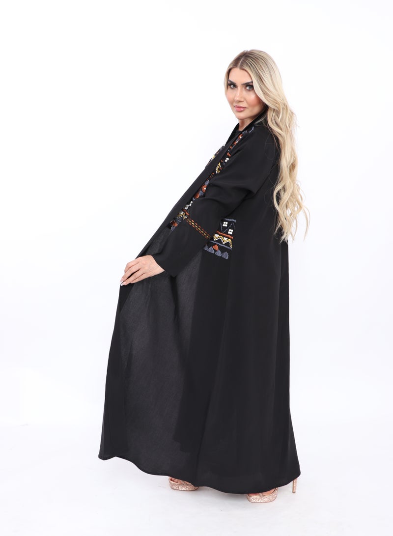 MyesuQ Black abaya with classic embroidery on the front and sleeves - Image 3