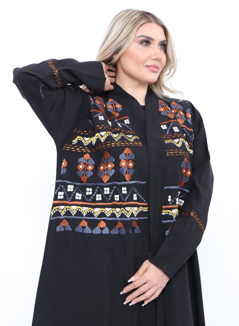 MyesuQ Black abaya with classic embroidery on the front and sleeves - Image 2