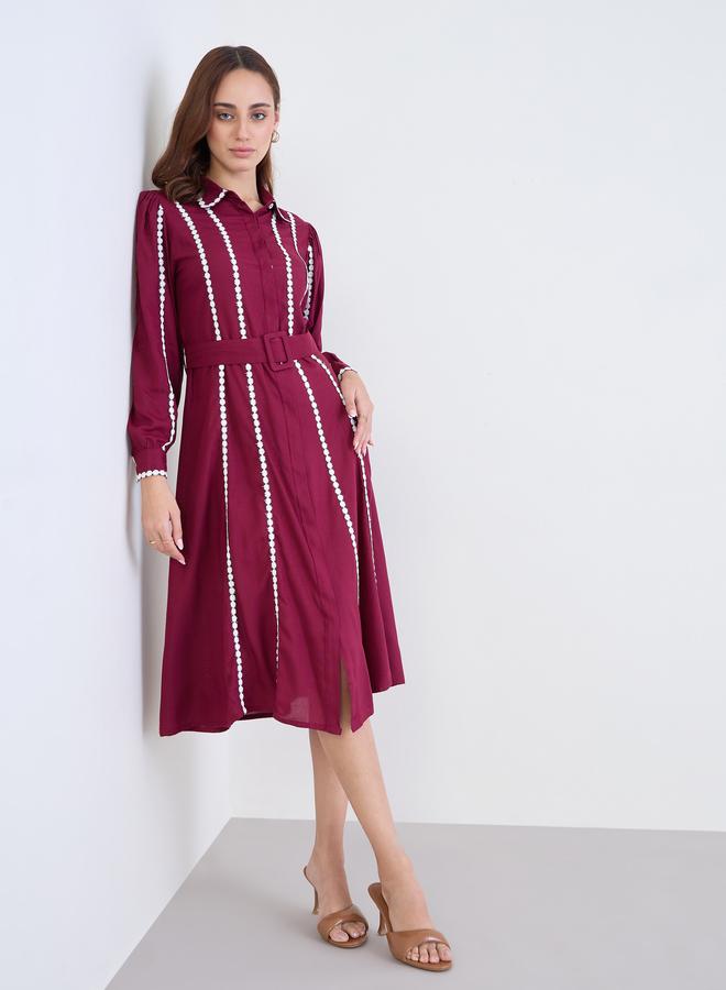 Styli Burgundy Lace Trim Shirt Midi Dress - Image 2