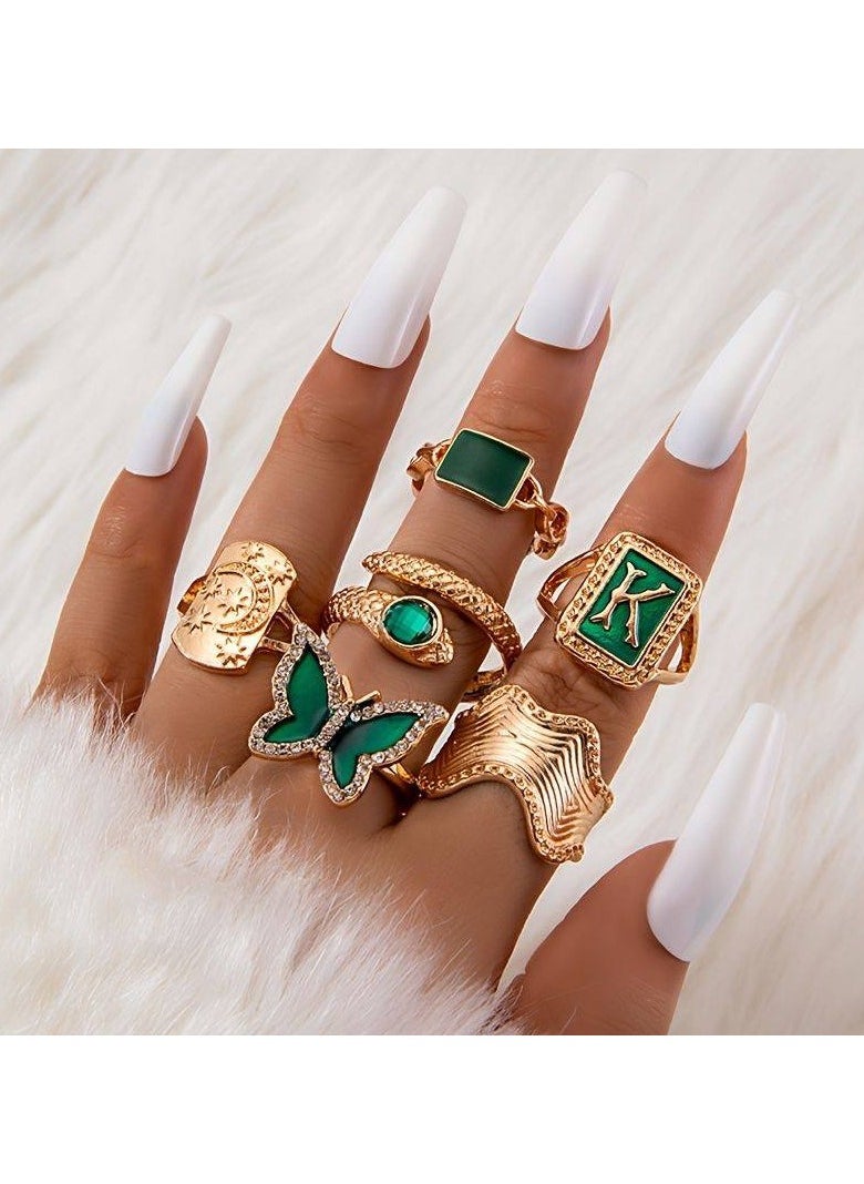 FLUFFY - A stunning ring set that reflects your bold personality with exquisite details and stunning designs - Image 1