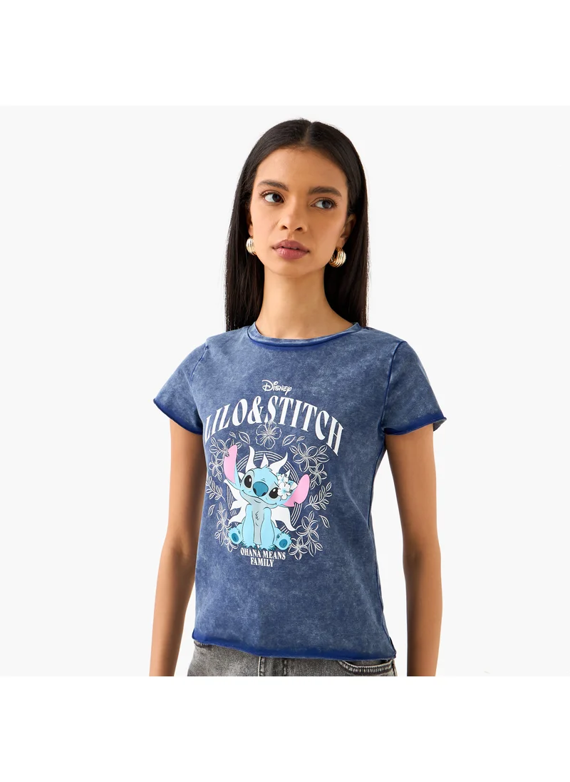 اس بي كاركترز Lilo and Stitch Print T-shirt with Crew Neck