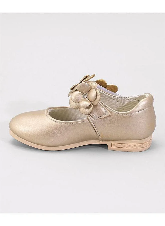 Mark & Mia Mark & Mia Floral Appliques Detailed Velcro Closure Ballerinas - Gold