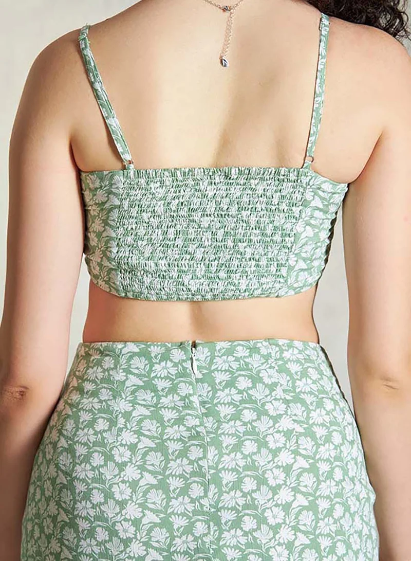 Virgio VIRGIO 100% Viscose Floral Twisted Front Crop Top