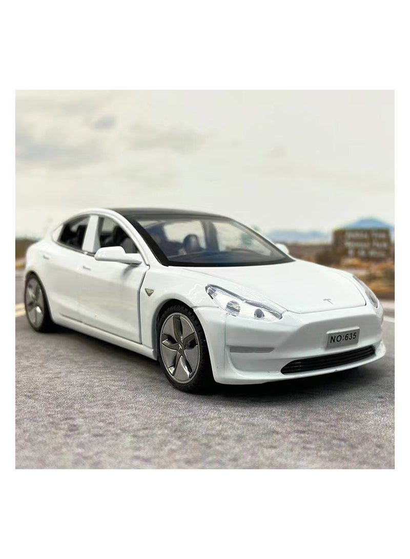 1:32 Tesla Model 3 White Alloy Car Model Children Boys Birthday Gift - Image 1