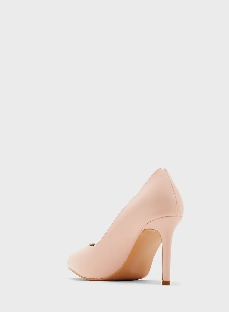 Khizana Metallic Colourblock Pointed Pump