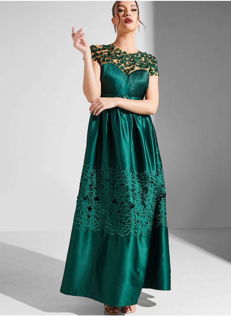 Threadz by Ajooni Lace Detail Belted Dress  - Image 4