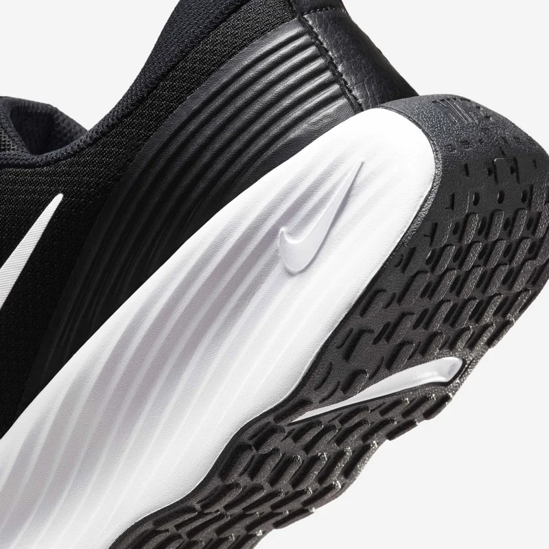 Nike Black Men's Promina Walking Shoes for Men | Best Price UAE