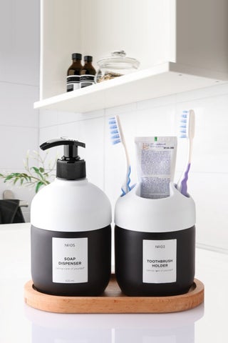 Luxury Glass Set of 2 with Wooden Base Cool Soap and Toothbrush Holder - Bathroom Set White - pzsku/Z17C71CABC86789CFB415Z/45/_/1730739291/1b6ac5b0-4d5b-450e-8d06-a7e6689d4dfa