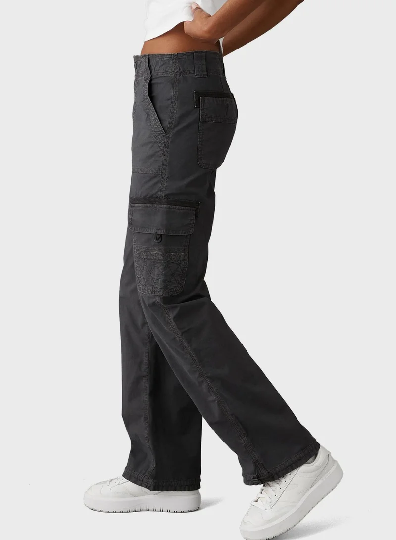 American Eagle High Waist Baggy Cargo Joggers