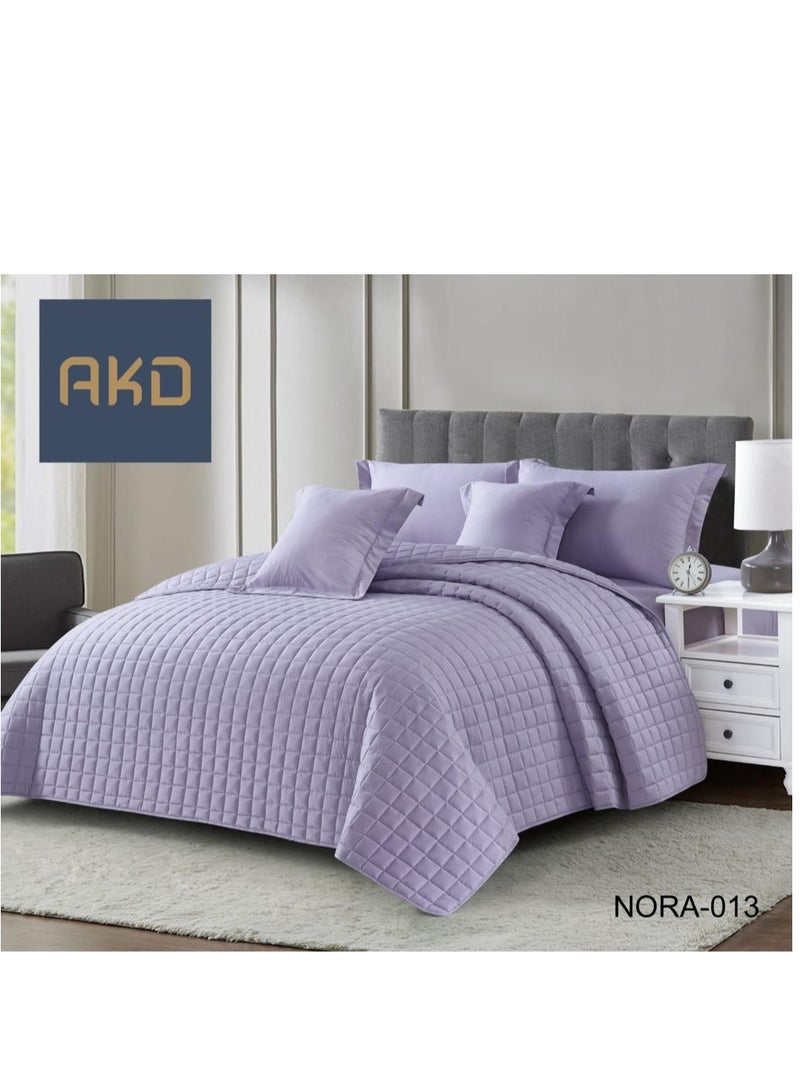 Plain compressed double comforter set that adds beauty and elegance to your room