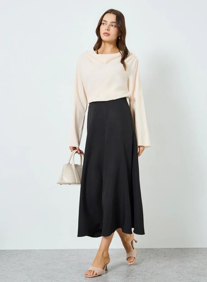 Black Solid A-Line Maxi Skirt