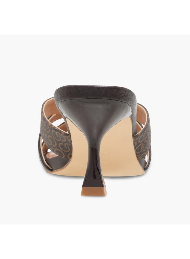 سيليست صنادل نسائية بنعل سميك وطبعات شعار الماركة بحزام متقاطع وكعب صغير - Image 5