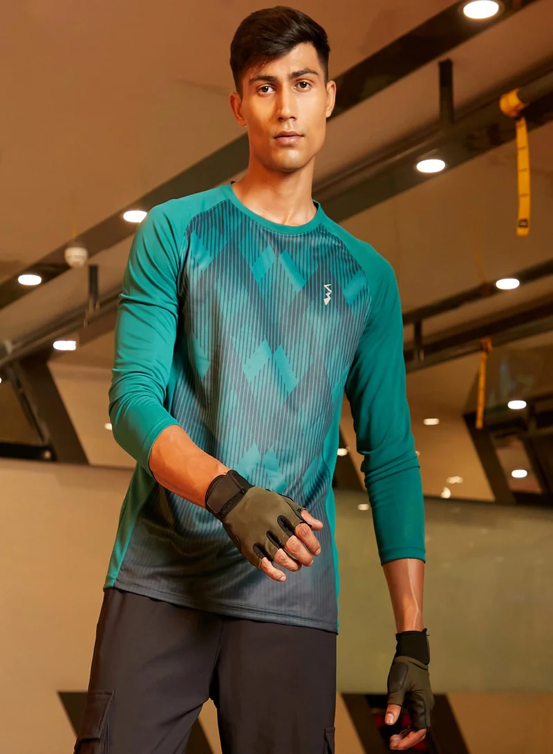Campus Sutra Men's Green Printed Dri-Fit Long Sleeve Regular Fit Activewear T-Shirt For Casual Wear | Modern Clothing T-Shirt Crafted With Comfort Fit And High-Performance For Everyday Wear