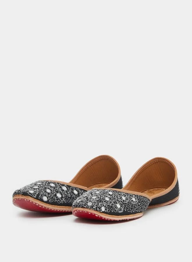 Styli Ethnic Embellished Flat Shoes