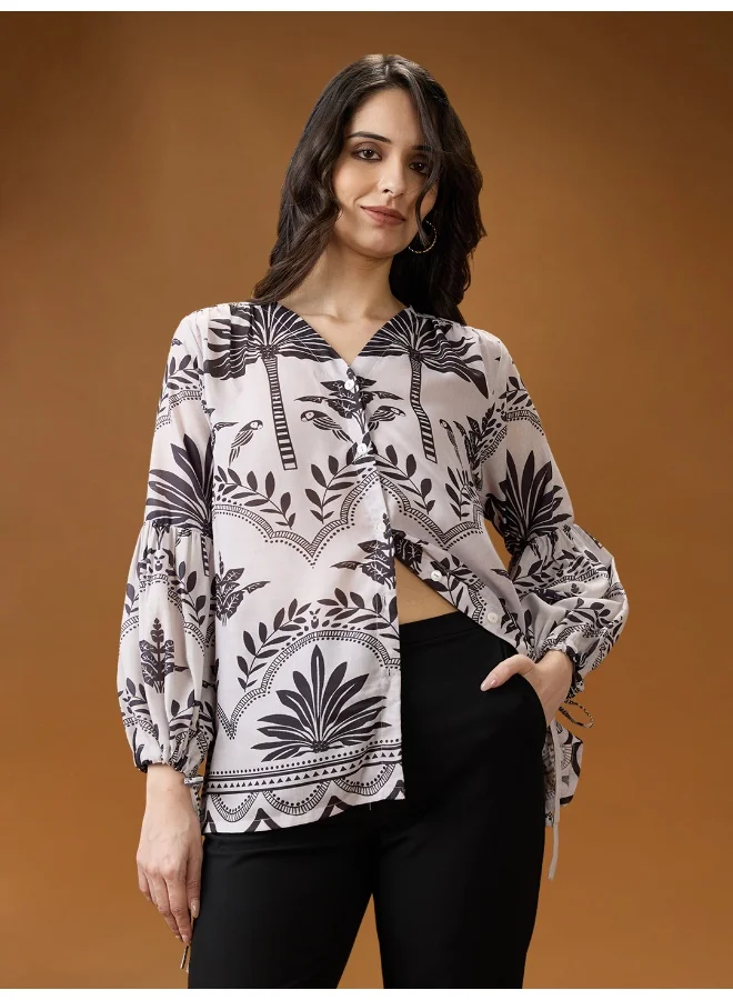 globus Women Black & White Tribal Print V-Neck Bishop Sleeves Shirt Style Top