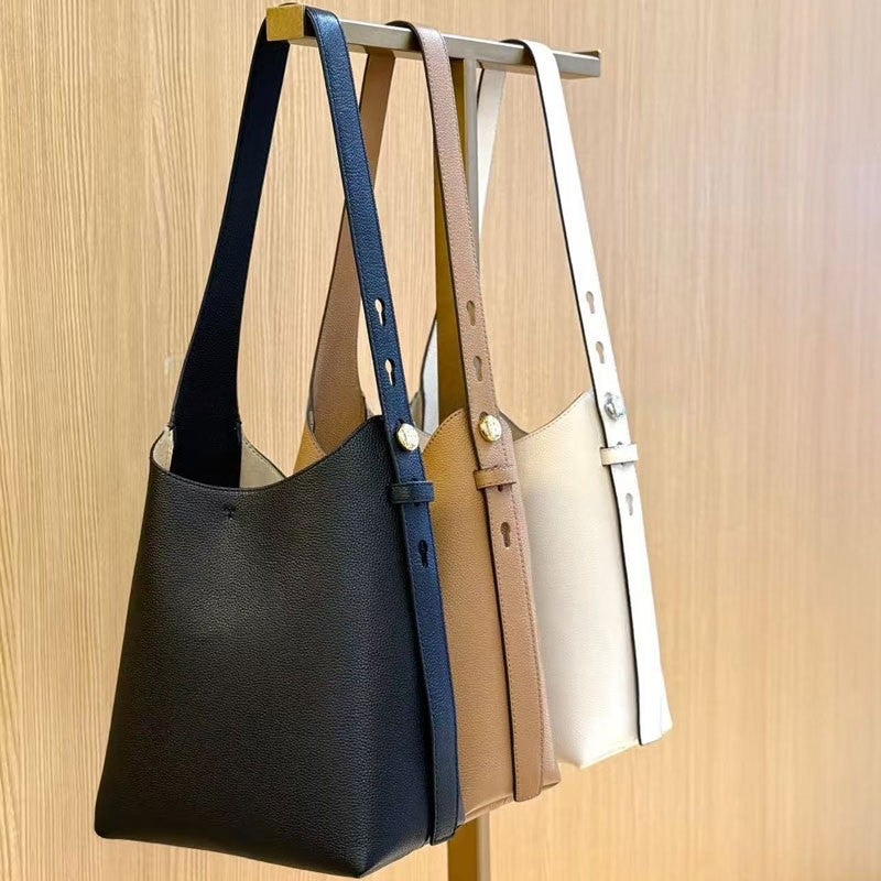 TB Women's Leather Tote Bag - Image 1