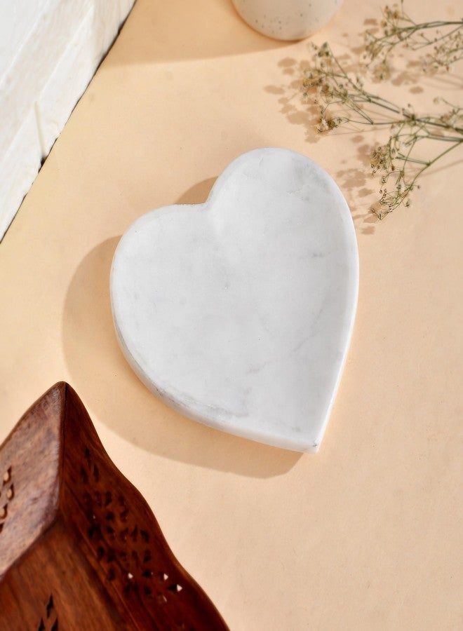 STLYZ صينية STLYZ على شكل قلب من الرخام الأبيض، صينية مجوهرات صغيرة، حامل خواتم، طبق أساور، طبق ديكور لحفظ المجوهرات الصغيرة، الخواتم، القلائد، الأقراط، الأساور، ومستحضرات التجميل. - Image 2