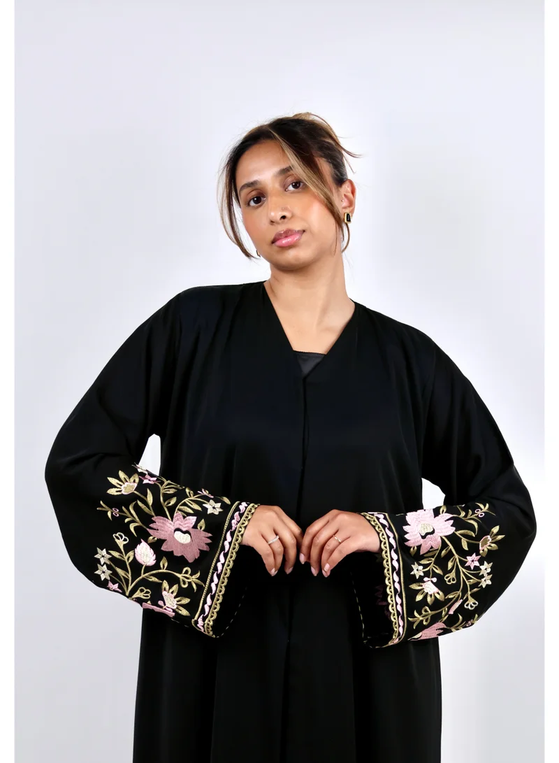 Black Floral-Embroidered Sleeve Abaya