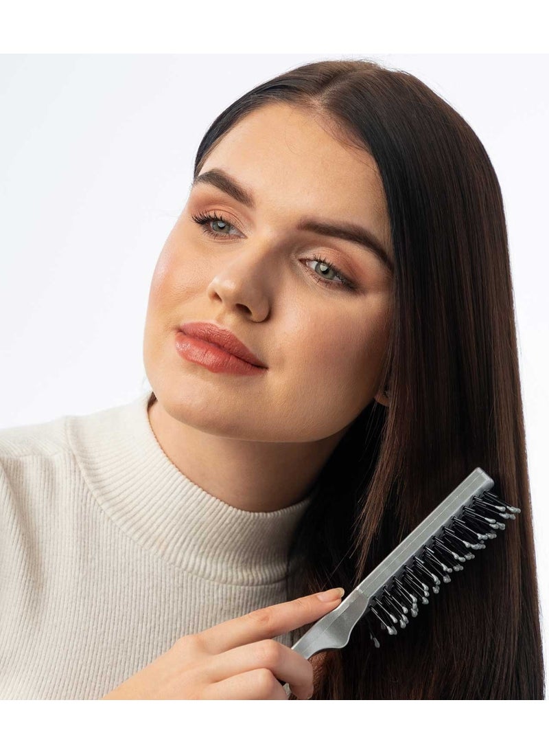 Silver Hair Brush 345 - pzsku/Z17D04F99F8D2C7146B6AZ/45/_/1737433306/23f12b0f-7c64-4d7a-8c30-38357cdca640