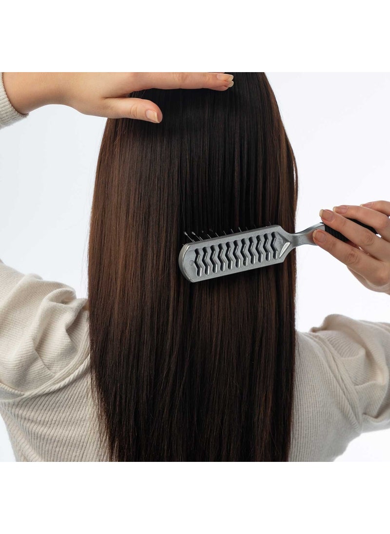 Silver Hair Brush 345 - pzsku/Z17D04F99F8D2C7146B6AZ/45/_/1737433306/df600afb-b53e-4e5f-b16c-bf88761b3bd1