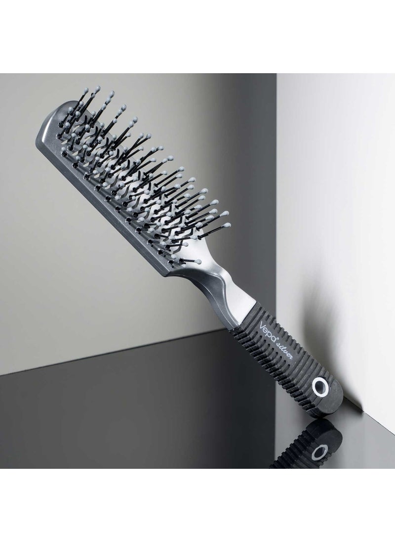 Silver Hair Brush 345 - pzsku/Z17D04F99F8D2C7146B6AZ/45/_/1737433307/4c3d9df6-b19c-4b5b-9a44-ed25a383d44e