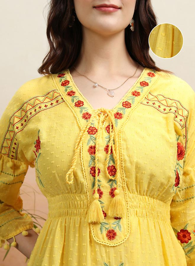 فيشود فستان مطرز بالزهور - Image 5